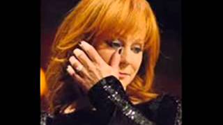 Watch Reba McEntire Dont Touch Me There video