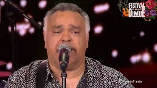 Watch Gipsy Kings La Dona video