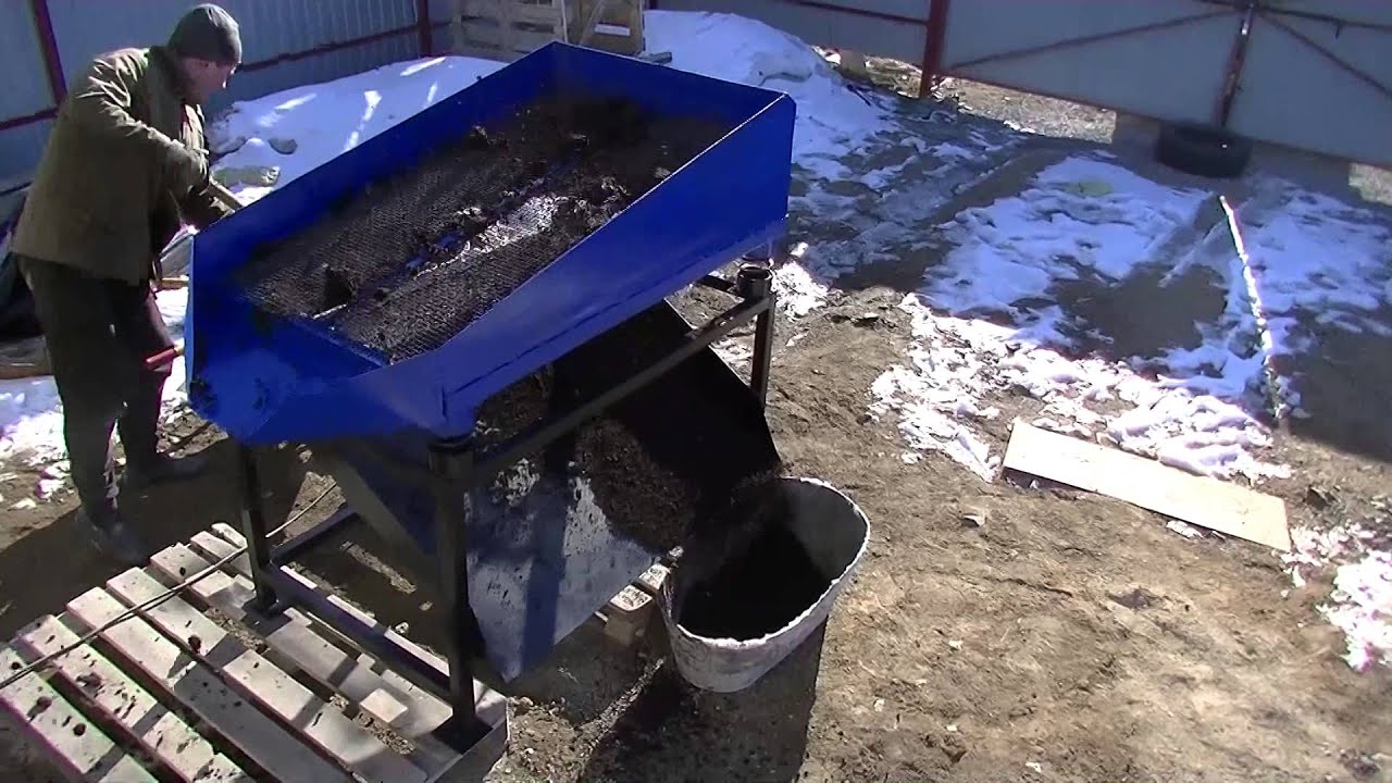 Изголовье кровати с полкой своими руками 47