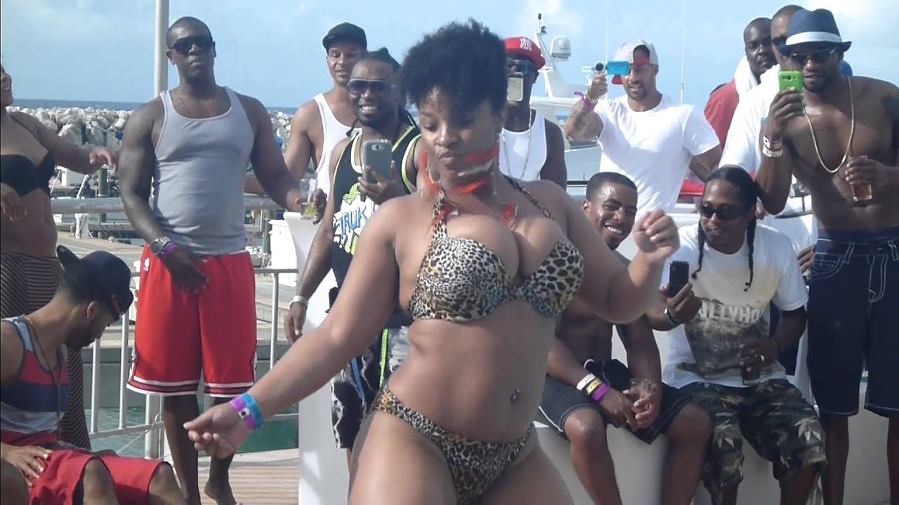 dominican girls dancing sexy free porn lesbians eating vagina
