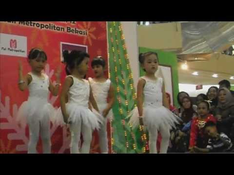 TARI POTONG BEBEK ANGSA TK NURUL SHOLAWAT VILA MAHKOTA PESONA