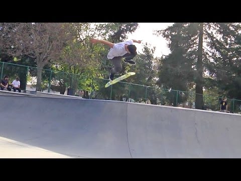 CLOSER LOOK: BS 360 Kickflip in Transition & Huge Gap Ollie - Sunny Days Ep. 64