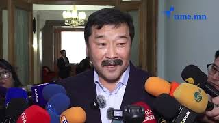 Ж.бат-Эрдэнэ Хоёр Талд Улс Төрийн Акц Хийгээд Байна. Үүнийг Удирдах Зөвлөл Шийдэх Ёстой