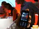 Foto pequena Sony Ericsson W960i in Action