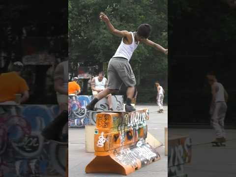 BACK TO BACKS SKATEBOARDING IS THE MOST BEAUTIFUL THING #SKATEBOARDING #NYC #STREETCULTURE