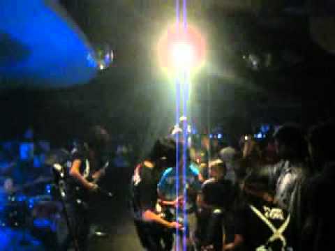 Last Kiss From Avelin - Orator ! ( Intro ) Live Pub 2nd ButterFly...