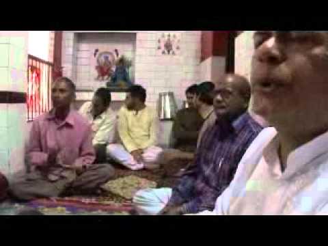 Tora Man Darpan Kah Laye.avi