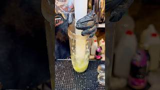 Handsome Juice Master Crushes Lemon & Gs In Kl Night Market