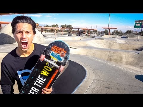 Biggest Skatepark! Middle of Desert!!