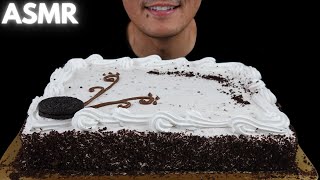 Asmr Oreo Chocolate Cream Sheet Cake The Hangry Mole