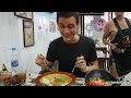 Best in Bangkok - EPIC Tom Yum Goong Noodles at P'Aor (ร้านพี่อ้อ)!