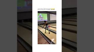 The Bowling Alley Employees Watching This Like Kidy R Via