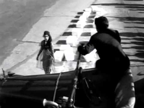 Mr. X in Bombay (1964) khoobsurat haseena jaan e jaan Kishore...