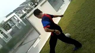 Budak Nerd Kene Bola