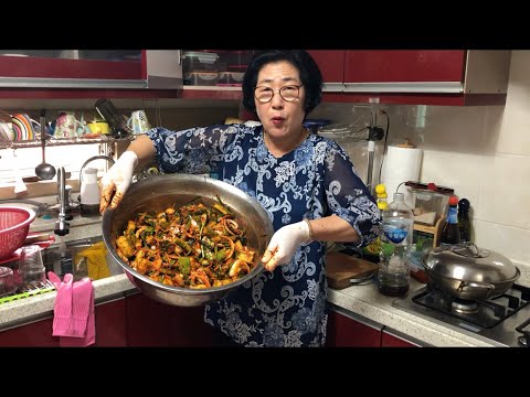|TẬP 2| LÀM NGUYÊN THAU DƯA LEO SIÊU NHỎ SIÊU CAY TÝ HON!MAKING CUCUMBER KIMCHI!오이 소박이 만들기!
