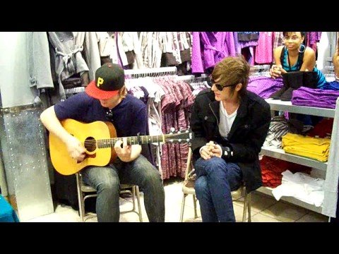 Into Your Arms(acoustic)- The Maine