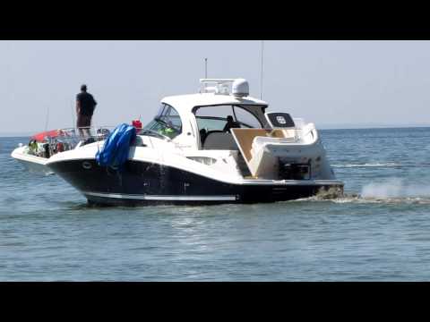 Sea Ray Boat Crashed Into Stone Breakwall