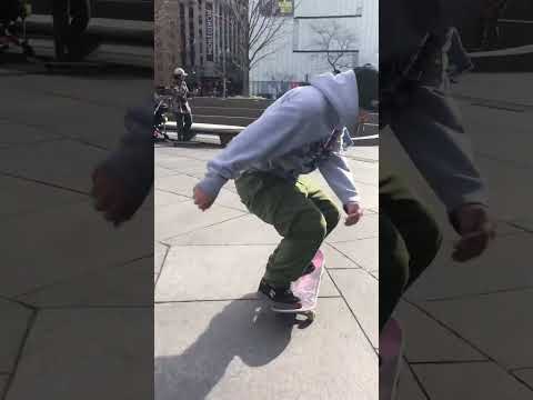 LEO HEINERT NYC STREET LINE #SHORTS