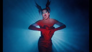 Punani - Mes Lèvres Rouges Clip Officiel