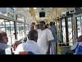 Mrisho Mpoto kaacha Prado na kupanda basi la mwendokasi