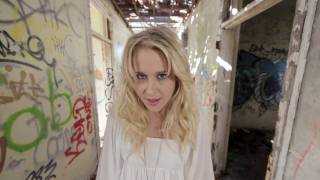 Watch Catherine Britt I Want You Back video