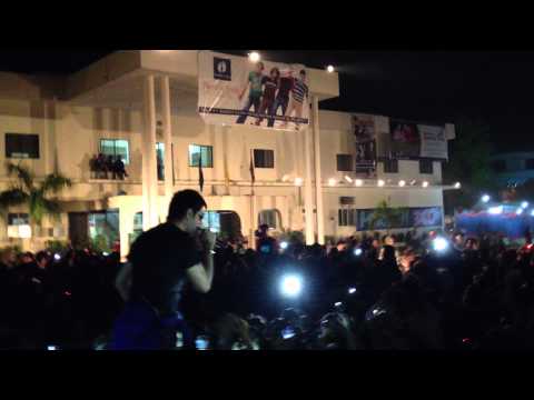 Roxen Kaisay Jiyein Full version in Foundation Public School