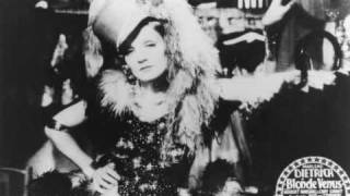 Watch Marlene Dietrich You Do Something To Me video