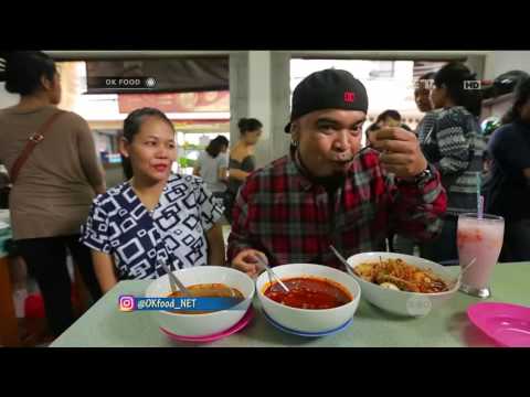 Nih! Rela Ngantri Demi Seblak Jeletet Murni