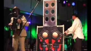 Watch Sailor La Cumbia video