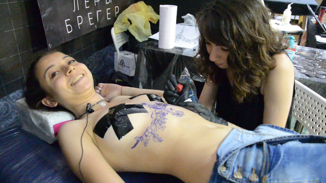 Skinny tattooed girl gets handled