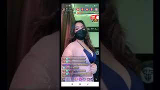 Putri Nia Mango Live