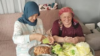 Dünya Kadar Malin Olacağina Kafa Dengi̇ Komşun Olsun Karadeni̇z Usulü Sarma Sariyoruz