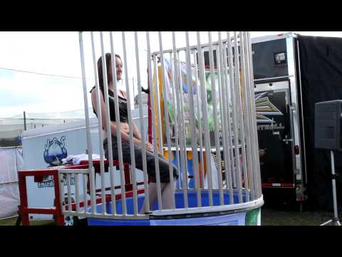 Deadlywind Girl Dunked in Water for Charity at 2010 PSP World Cup of Paintball