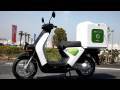 ホンダ、電動バイクを公開 フル充電で30キロ走行