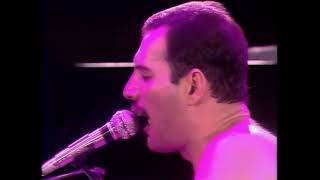 Queen - We Are The Champions (Live At Wembley 1986)