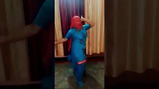 Nanhe Nanhe Ghungroo Chandi