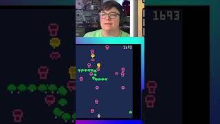 So Much Dying In This Pico-8 Centipede Demake