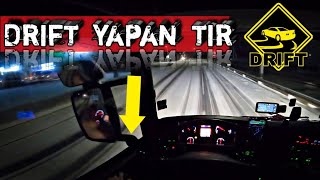 Karda Dri̇ft Yapan Tir