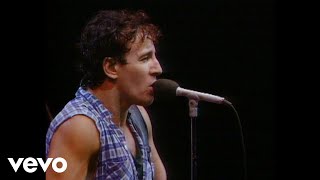 Клип Bruce Springsteen - Born To Run