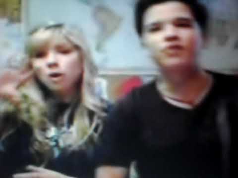 Jennette McCurdy and Nathan Kress