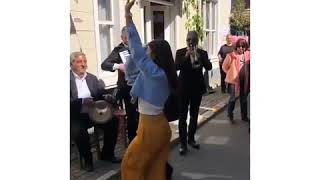 Demet Özdemir - Kalça Tanga Leri