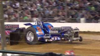 Nancy Weller "Hot Damn" modified tractor pull at the buck