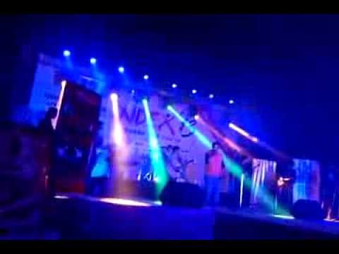 Khud ko kya samajhti hai (Rock version)