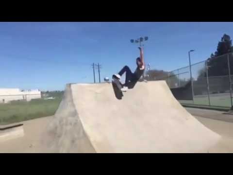 Killing it with @givemefreebeers 🎥: @floodedvision | Shralpin Skateboarding