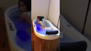 Bibi Griffo Na Banheira Do Motel De Luxo