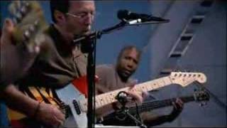 Watch Eric Clapton Traveling Riverside Blues video