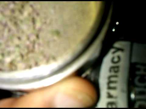 How to roll a joint with Zig Zag cigarette hand roller