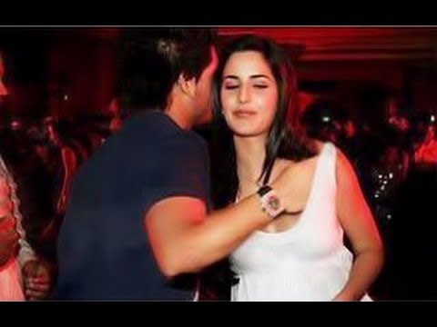 OMG - Siddharth Mallyas Hand Inside Katrina Kaifs Top - PICS...