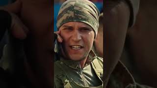 Operasyondayım Oğlum, Düş Yakamdan - Savaşçı