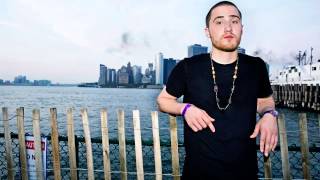 Video Almost Beautiful Mike Posner